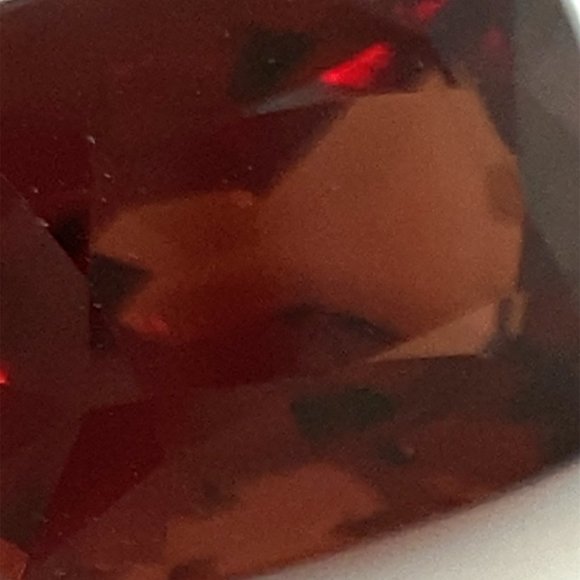 Red Mogok Spinel 2.40ct - Picture 9 of 9